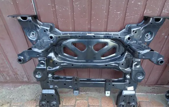 MG MG4 ev Front subframe 654172491 P6590014