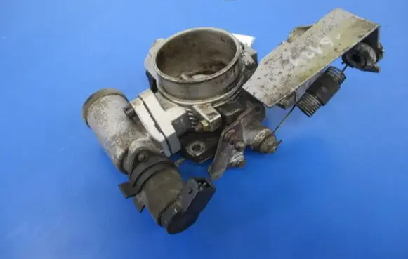Opel Omega B1 Throttle body valve 