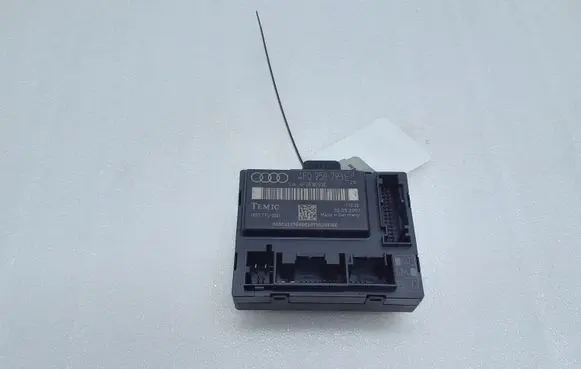 Audi A6 S6 C6 4F Door control unit/module 4F0959793E 4F0910793E