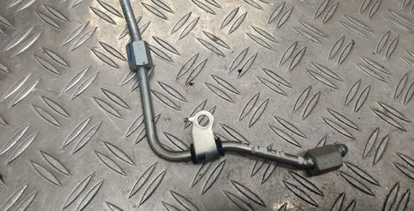 Toyota C-HR I Fuel main line pipe