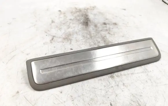 KIA Sorento Rear sill trim cover 858893E000