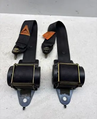 Nissan Primera Rear seatbelt E904167060 88844AV800 047060