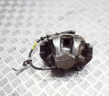 Volvo XC40 Front brake caliper 31471663