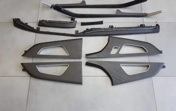 Audi Q8 Other interior part 4M8867449B 4M8867450B 4M8867439E