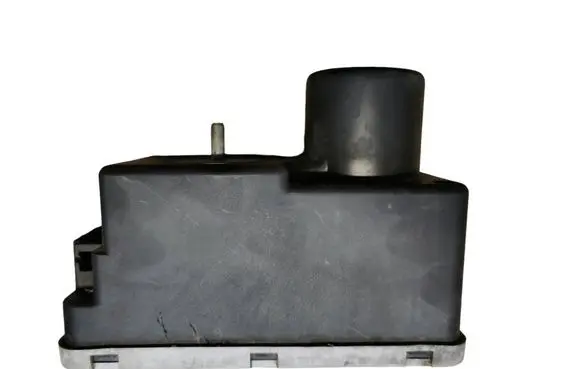Volkswagen Golf III Central locking vacuum pump 1H0962257