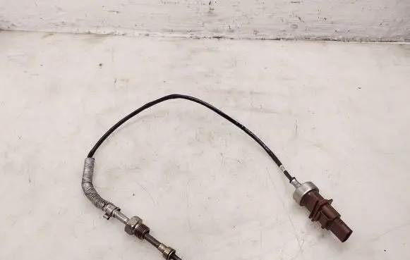 Audi A7 S7 4K8 Exhaust gas temperature sensor 05L919529D