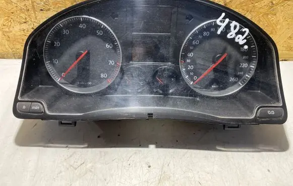 Volkswagen Jetta V Speedometer (instrument cluster) 1K0920852A V0004000 VWZ7Z0E2554918