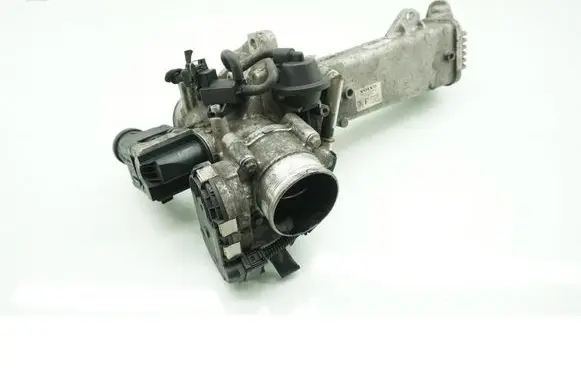 Volvo XC70 Throttle body valve 31216665