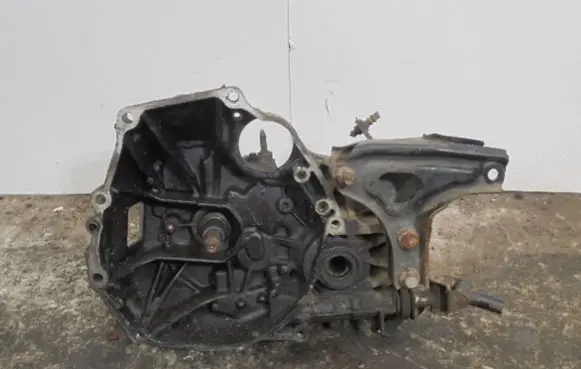 Honda Civic Manual 4 speed gearbox S40-1571661
