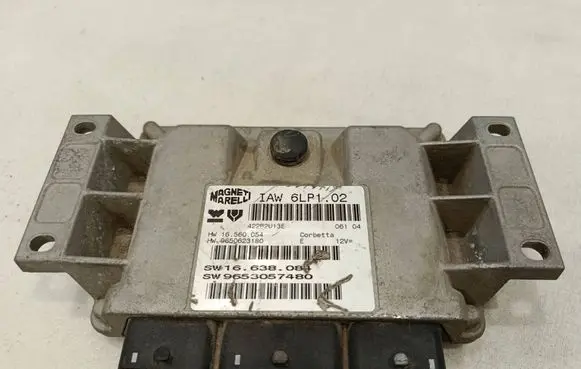 Peugeot 307 Engine control unit/module 9653057480 9650623180 16638084