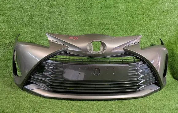 Toyota Yaris Front bumper 