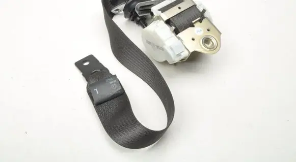 Opel Adam Front seatbelt 13405566
