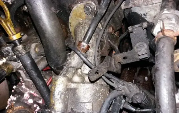 Ford Mondeo MK II Vacuum pump