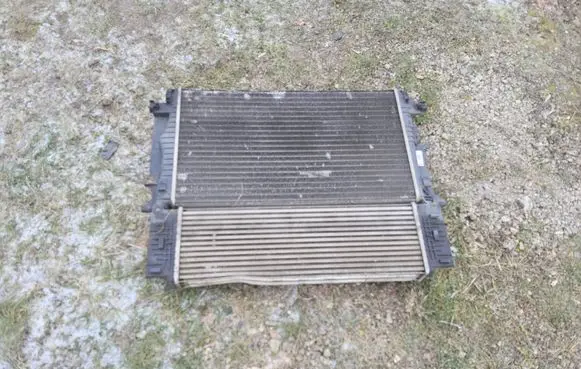 Mercedes-Benz Sprinter W906 Radiator set E000009906