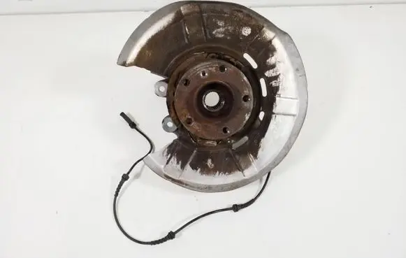 BMW 5 GT F07 Rear wheel hub 6797307