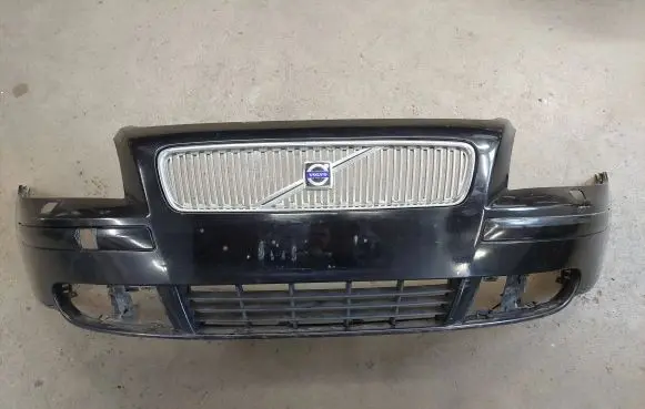 Volvo V50 Front bumper