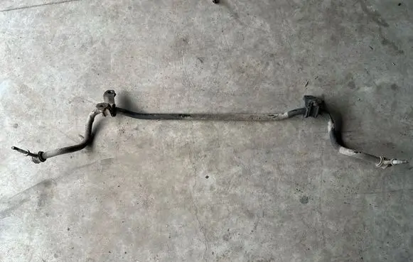Front anti-roll bar/sway bar