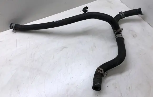 Chrysler 300 - 300C Engine coolant pipe/hose