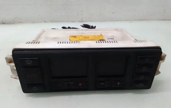 Audi A4 S4 B5 8D Climate control unit 8D0820043H