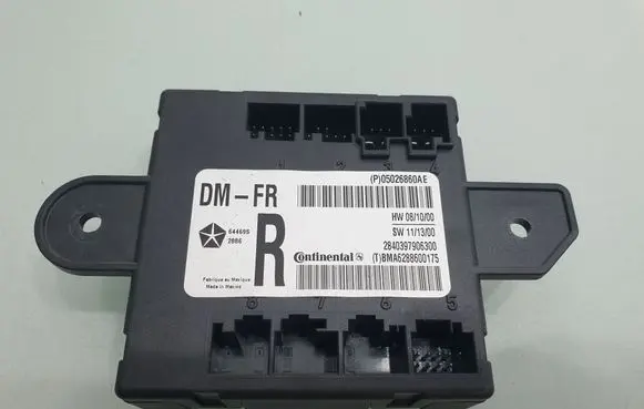 Dodge Grand Caravan Door control unit/module 05026860AE