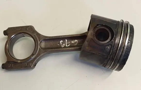BMW 5 E60 E61 Piston with connecting rod 