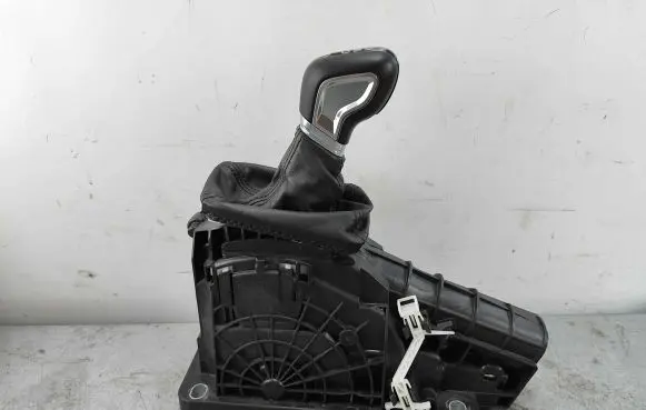 Volvo XC90 Gear shifter/selector 31437771 32240022 31367576