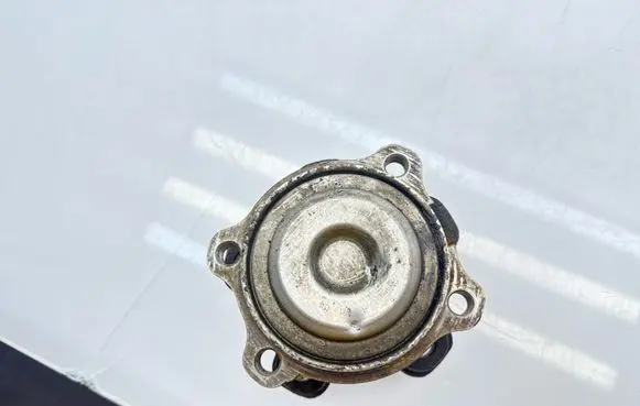BMW 3 G20 G21 Front wheel ball bearing 220216