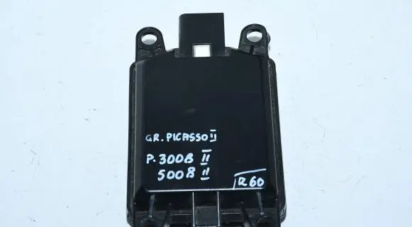 Peugeot 3008 II Distronic sensor radar 9821392280