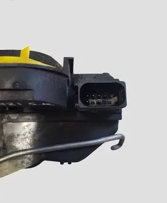 Opel Insignia A Rear door lock 13579557