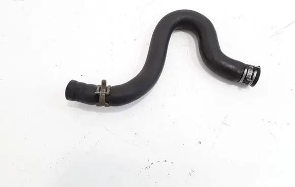 Toyota Avensis T250 Engine coolant pipe/hose