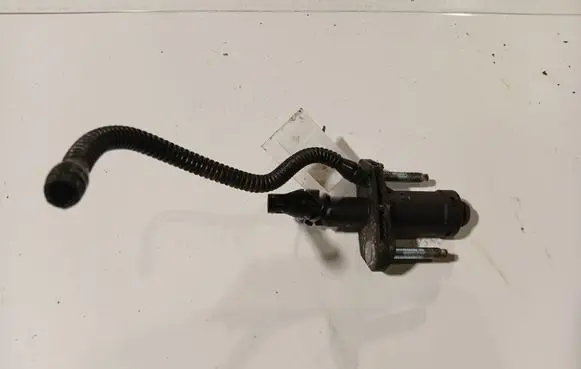 Opel Insignia A Clutch master cylinder 