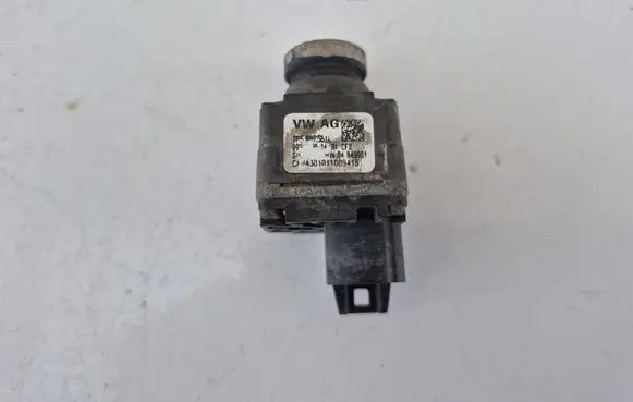 Audi Q7 4L Front bumper camera 7P6980551C