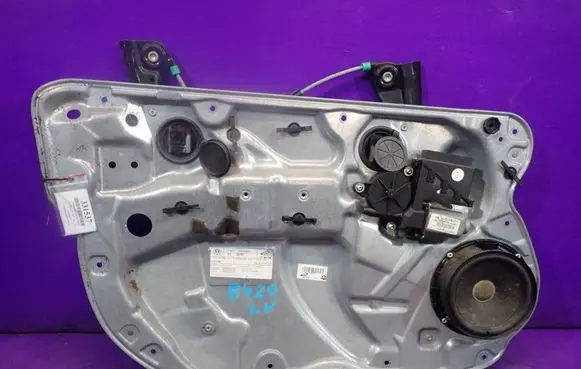 Volkswagen Polo Front door window regulator with motor 6Q4837755