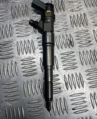 Fuel injector