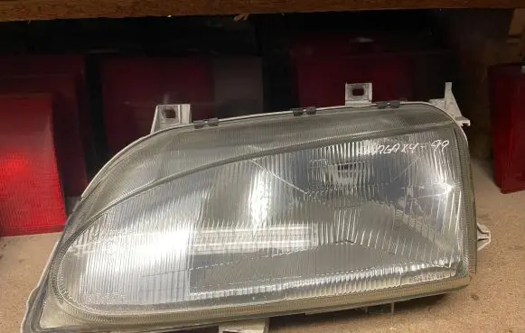 Ford Galaxy Headlight/headlamp 0301048311 7M1941015L