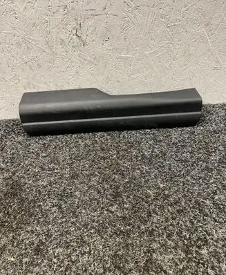 BMW i4 Front sill trim cover 7491187