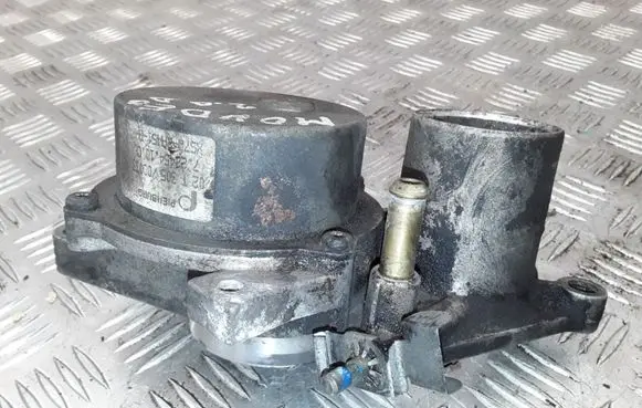 Ford Mondeo Mk III Vacuum pump XS7Q2A451BH