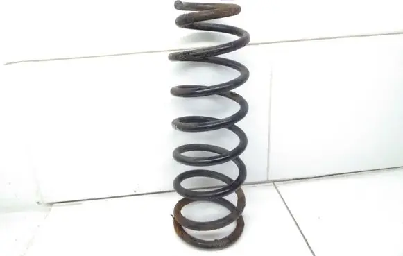 Toyota Corolla E120 E130 Rear coil spring