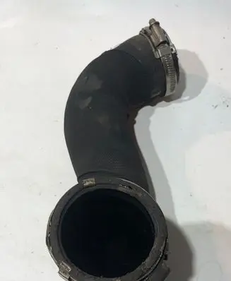 Audi A5 8T 8F Intercooler hose/pipe 8K0145709E