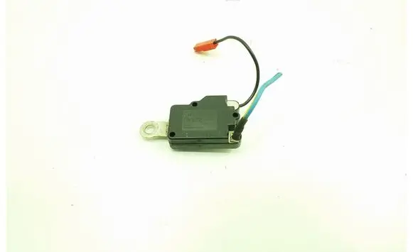 Mercedes-Benz CL C215 Aerial antenna amplifier A2208201489