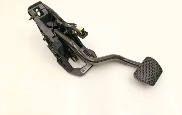 BMW X3 G01 Brake pedal 6861771 1160421 D2686177108