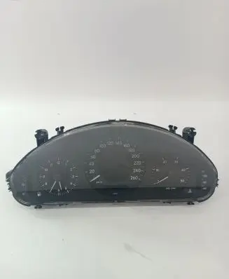 Mercedes-Benz E W211 Speedometer (instrument cluster) A2115400748