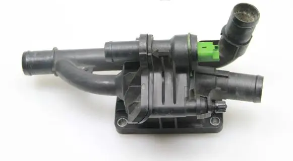 Thermostat/thermostat housing