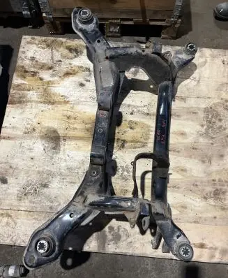 Volvo XC60 Rear axle beam T033a