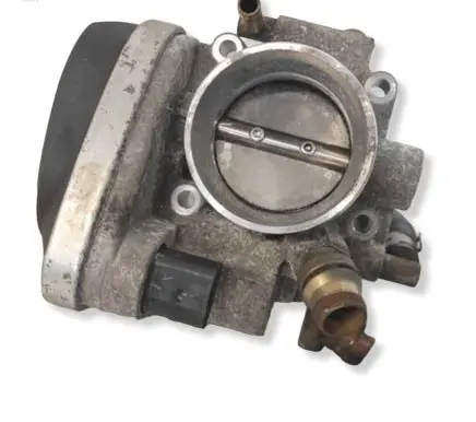 Opel Zafira B Throttle valve 55560398 A2C53119795 TWOJEAUTOWYSZKOW