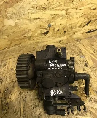 Citroen C4 I Picasso Fuel injection high pressure pump