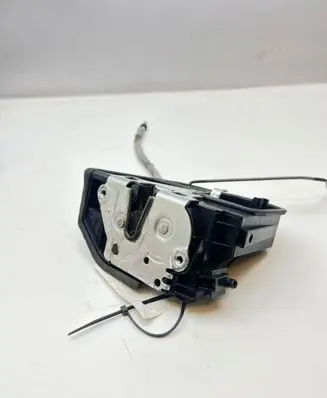 BMW Z4 E85 E86 Front door lock 7318423