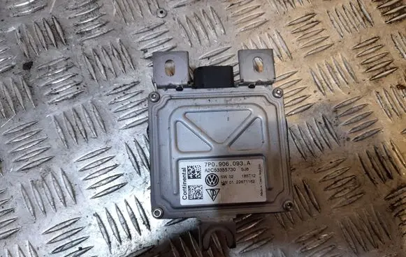Volkswagen Touareg II Fuel injection pump control unit/module 7P0906093A