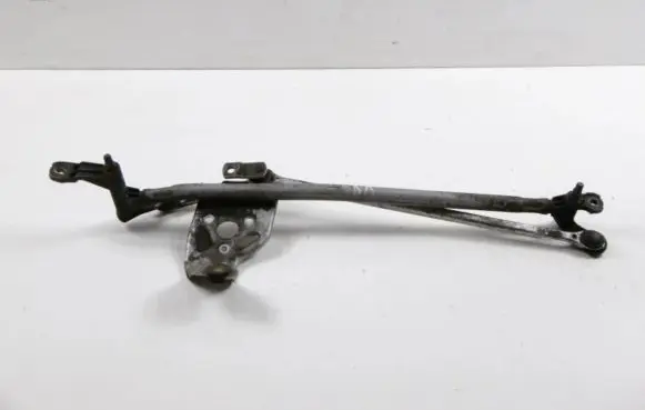 Front wiper linkage