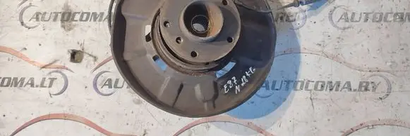 BMW 1 E81 E87 Rear wheel hub